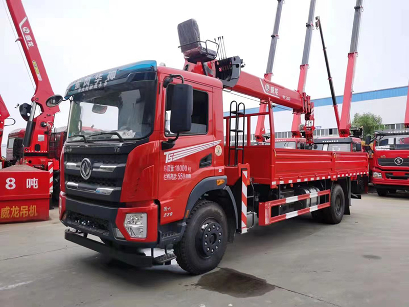 東風(fēng)DV5單排8噸隨車吊